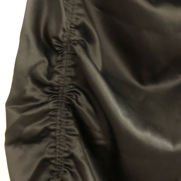 Armani Exchange satin skirt - Picture 3 of 6